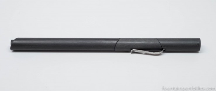 Venvstas Carbon T fountain pen