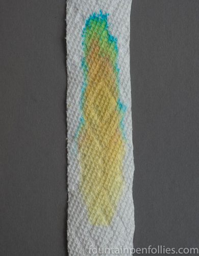 Sailor Waka-Uguisu paper towel chromatography