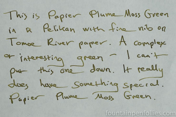 Papier Plume Moss Green writing sample