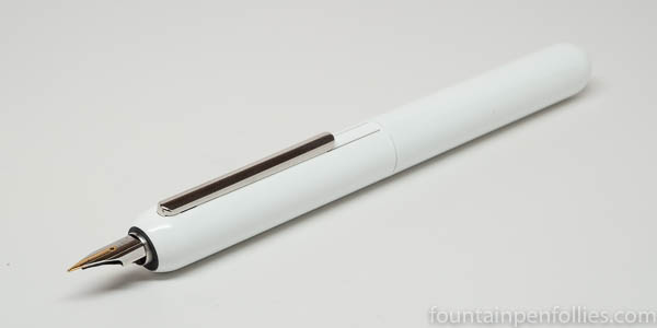 LAMY めずらしい DIALOG3 ホワイト EFニブ クリップ故障品 